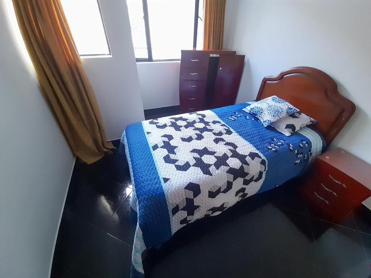 Muy Cerca Al Aeropuerto El Dorado, Familiar, Amplio Apartamento *